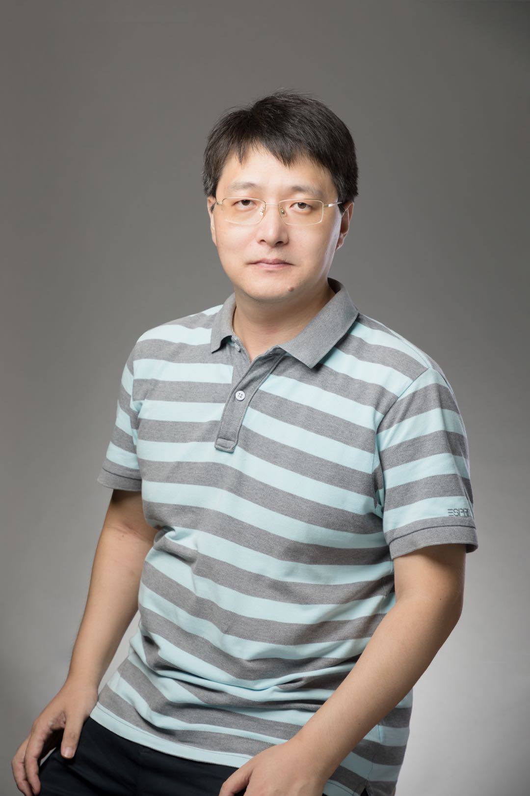 满冠网页版_满冠(中国)官方创新论坛第九百五十七讲：Searching New Phenomenon in Uniformly Hyperbolic Systems