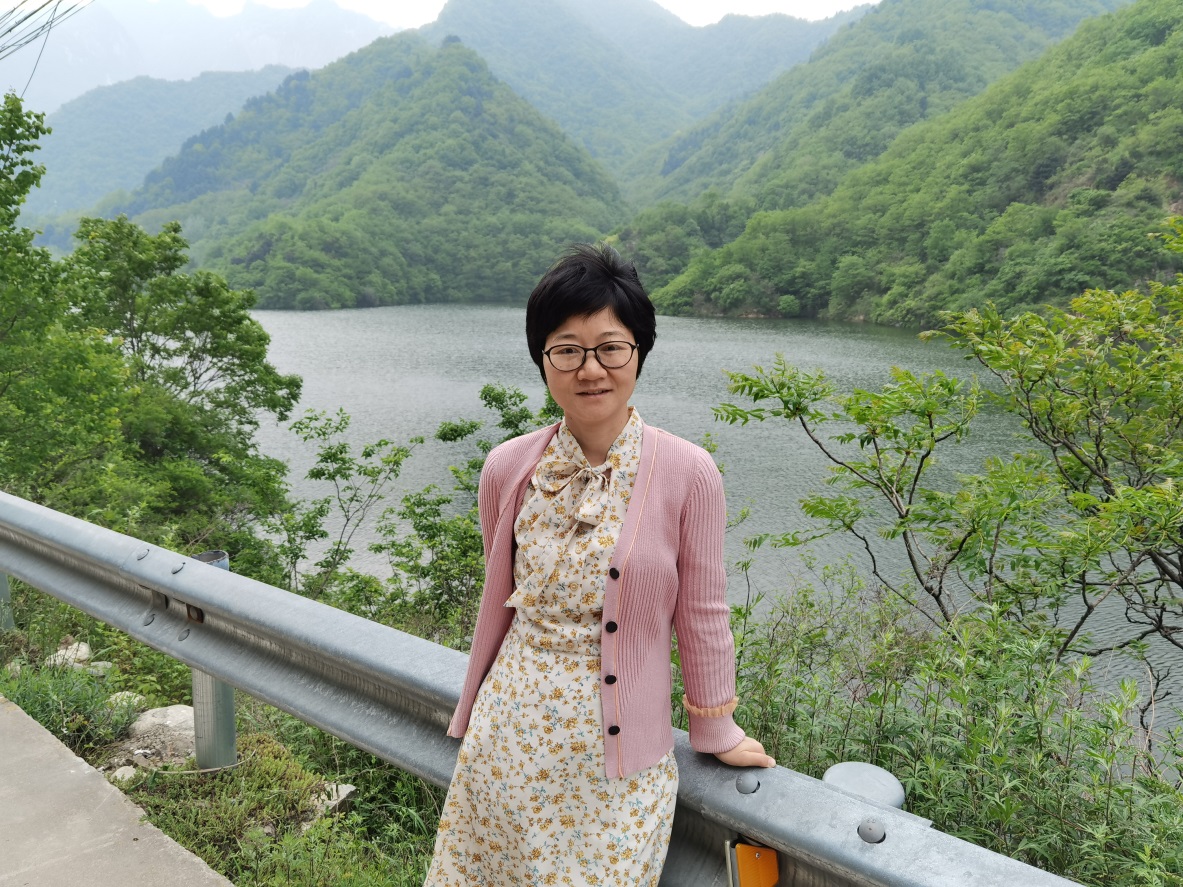 满冠网页版_满冠(中国)官方创新论坛第一千八百二十八讲：Dynamics analysis of a reaction-diffusion-advection benthic-drift model with logistic growth