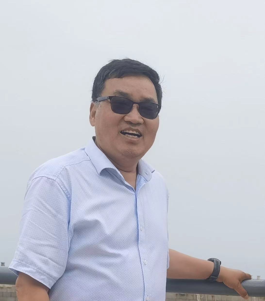 满冠网页版_满冠(中国)官方创新论坛第一千四百五十一讲：The family of skew-normal distributions:  properties, applications, and recent development